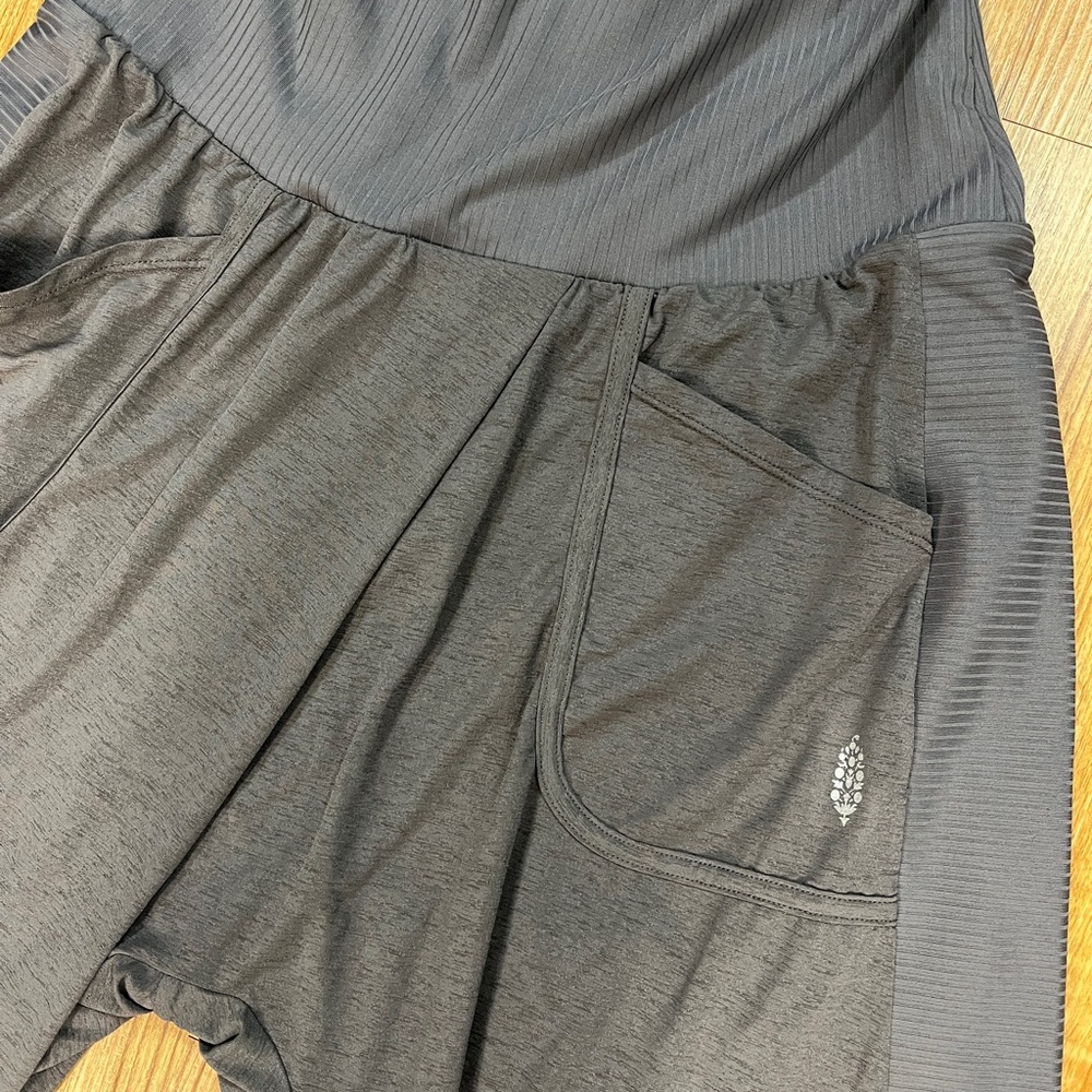 FP Free People Movement x HATCH Refresh joggers S gray pregnancy comfy